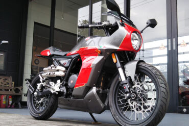 2月20日(土)　・・・　中古車 ホンダ XL250S (絶版希少車) 入荷展示中です。
