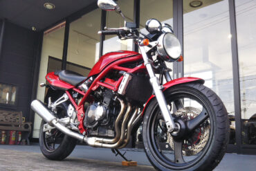 8月30日(月)　・・・　中古車 モト・グッツィ V7スペシャル 入荷しました。(744cc)